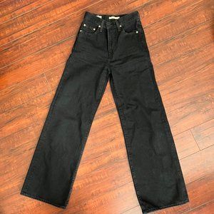 Levi's Ribcage Wide Leg